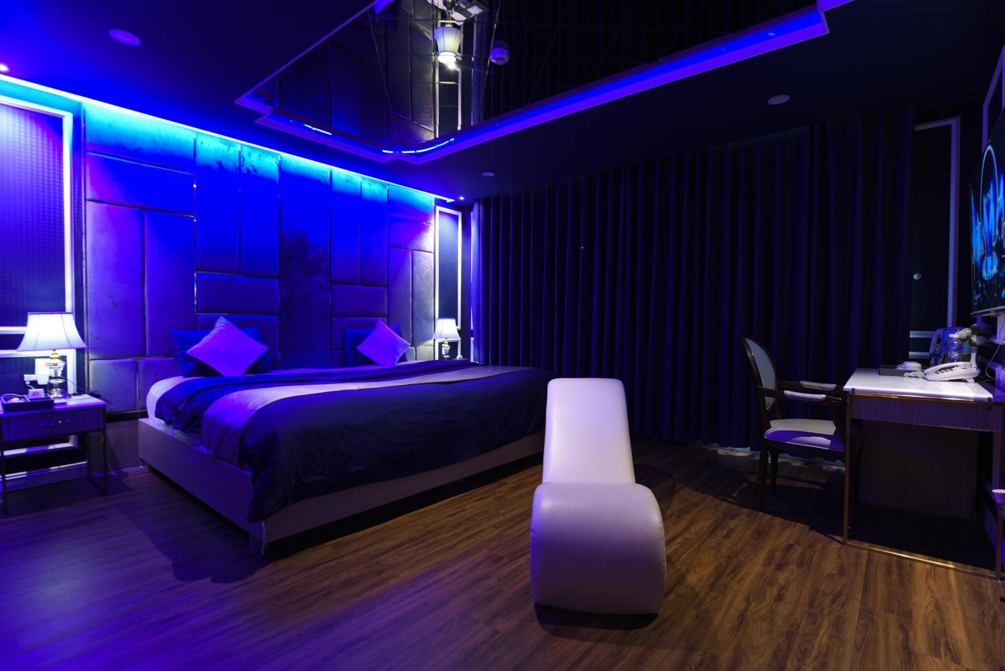 Chiic House 1 - Khach San Tinh Yeu Hotell Da Nang Exteriör bild