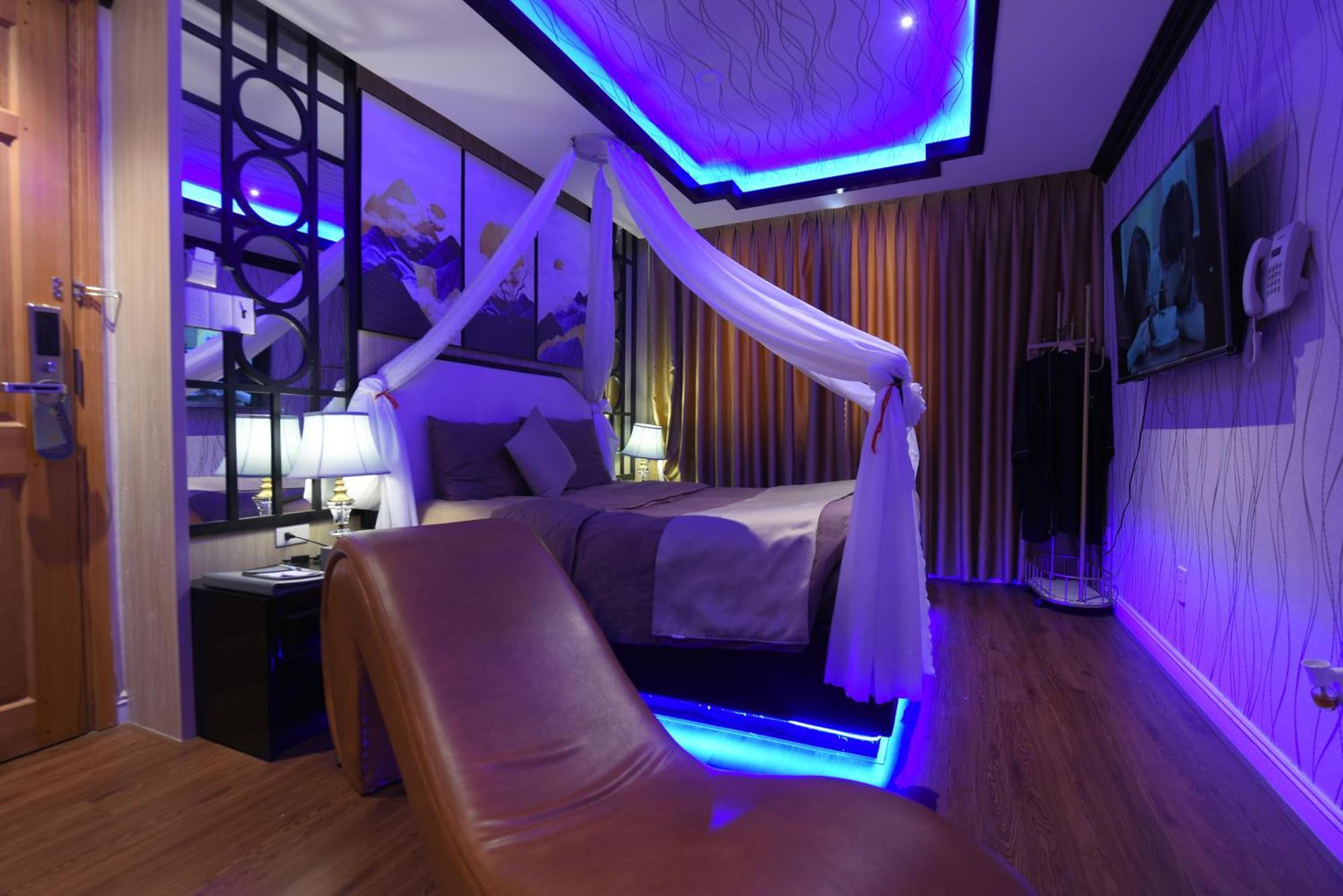 Chiic House 1 - Khach San Tinh Yeu Hotell Da Nang Exteriör bild